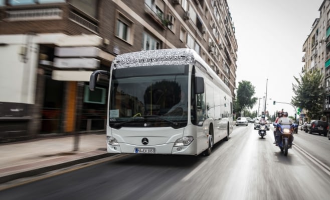 Imagem ilustrativa da notícia: Daimler vende 10% mais ônibus em 2017