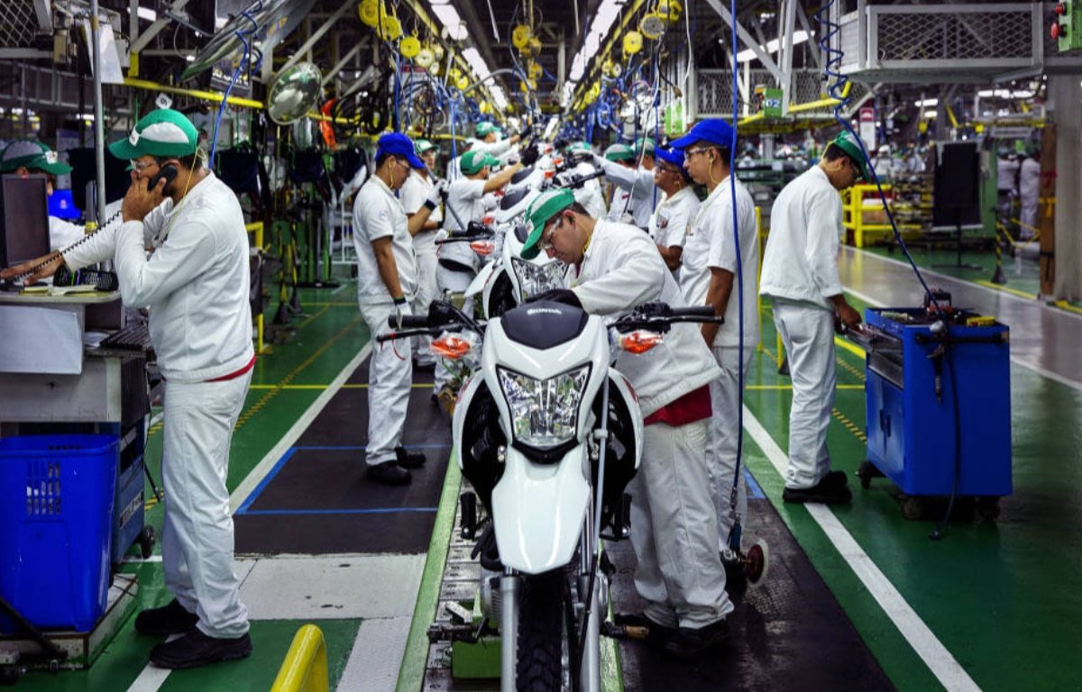 Imagem ilustrativa da notícia: Ritmo das fábricas de motocicletas não acompanha o do varejo