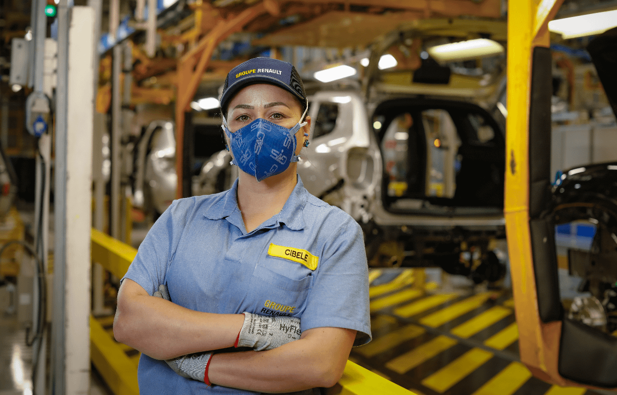 Imagem ilustrativa da notícia: Renault incentiva e amplia a participação de mulheres