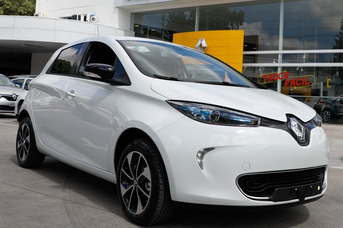 Imagem ilustrativa da notícia: Renault vende o vigésimo Zoe no Brasil