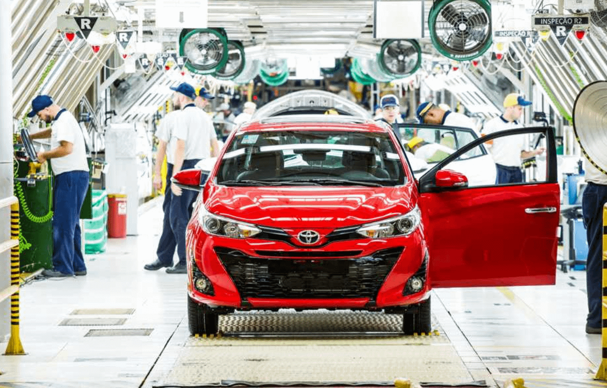 Imagem ilustrativa da notícia: Toyota é mais uma afetada pela crise dos semicondutores