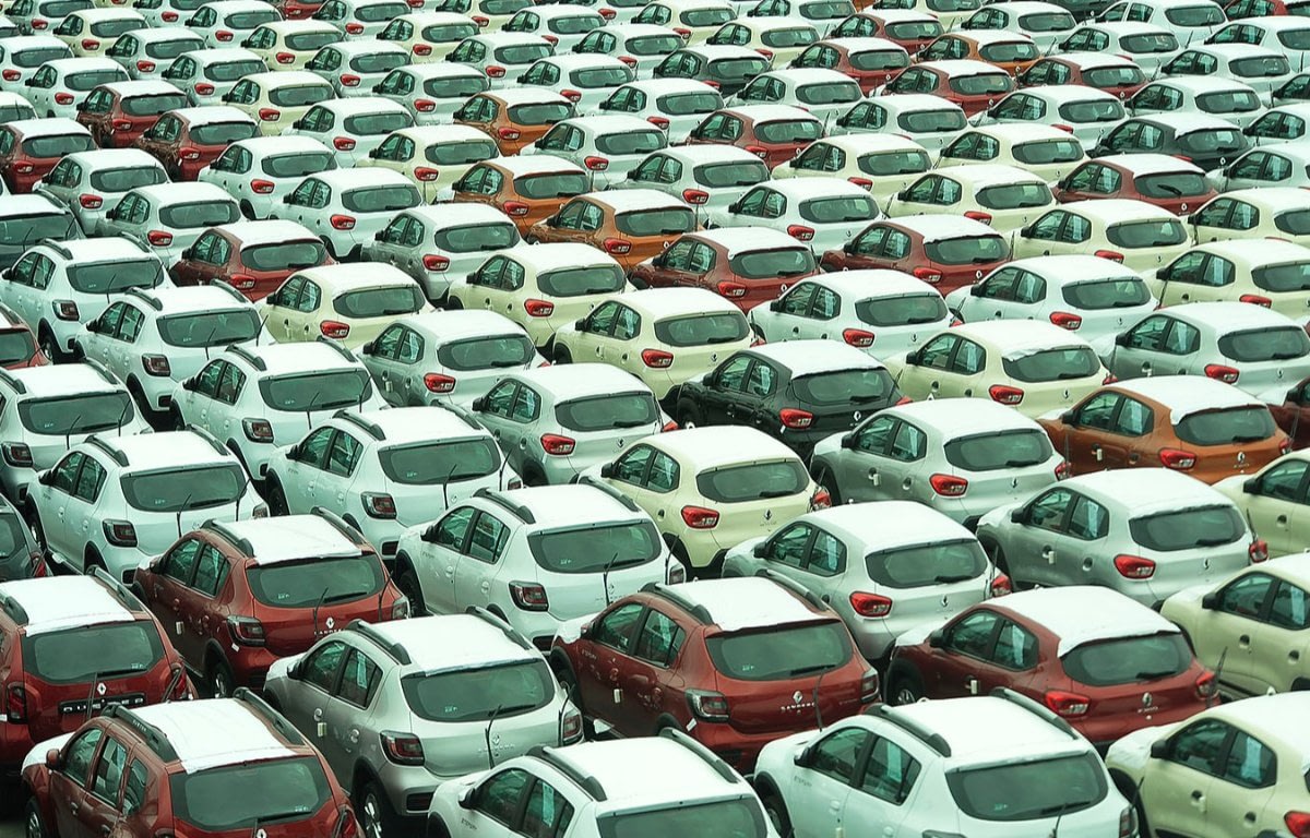 Imagem ilustrativa da notícia: Varejo de veículos recuou 1% no quadrimestre