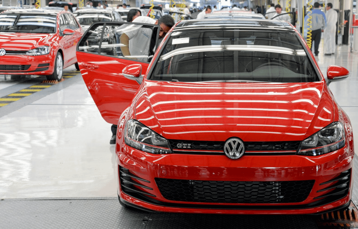 Imagem ilustrativa da notícia: Produção do VW Golf no México tem os dias contados
