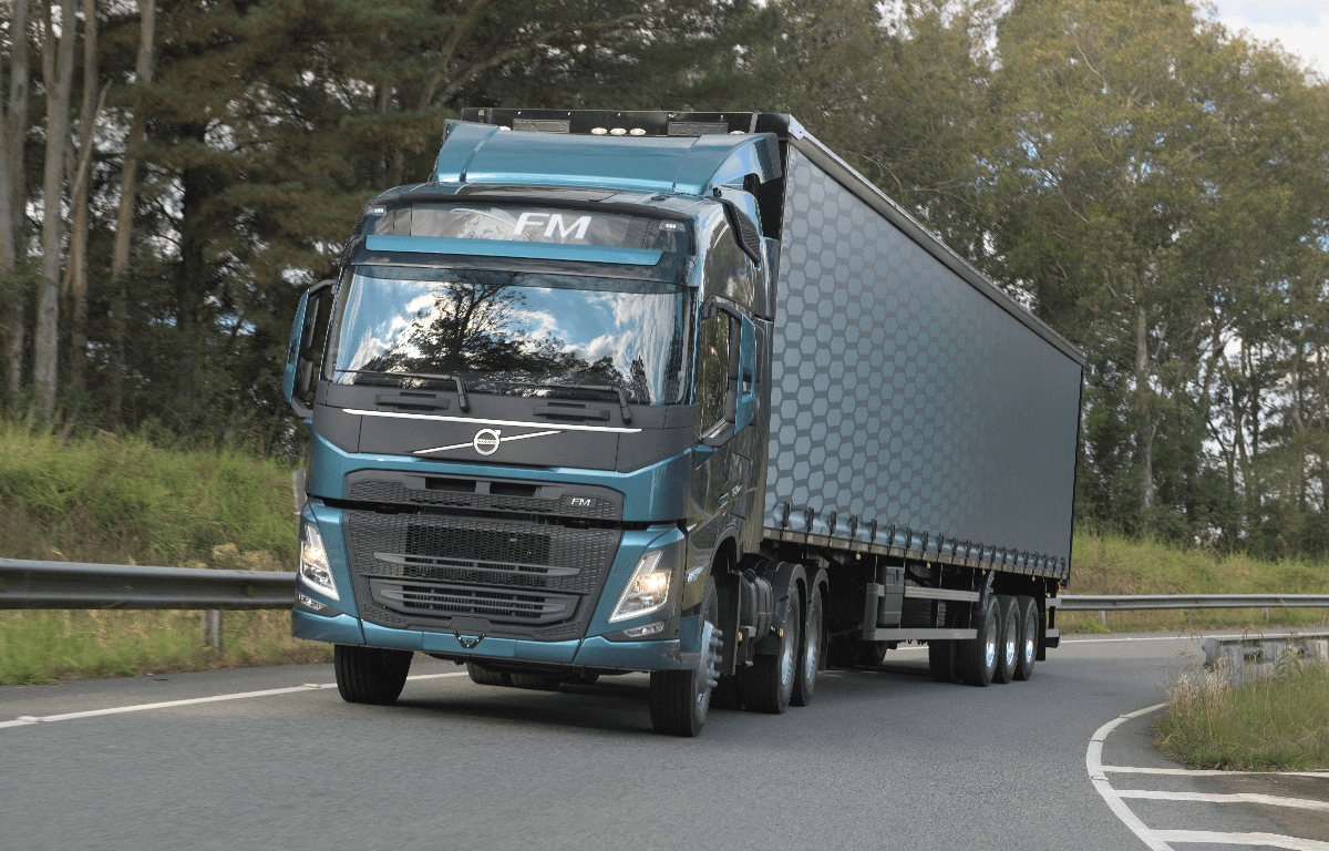 Volvo apresenta mais recente geração dos caminhões FH, FM e FMX