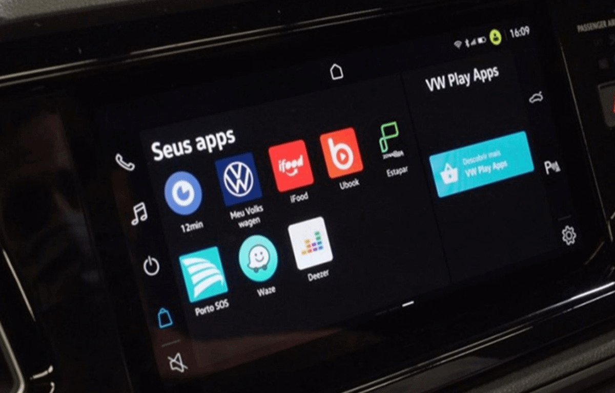 Imagem ilustrativa da notícia: VW Play agora é item de série no Polo e no Virtus