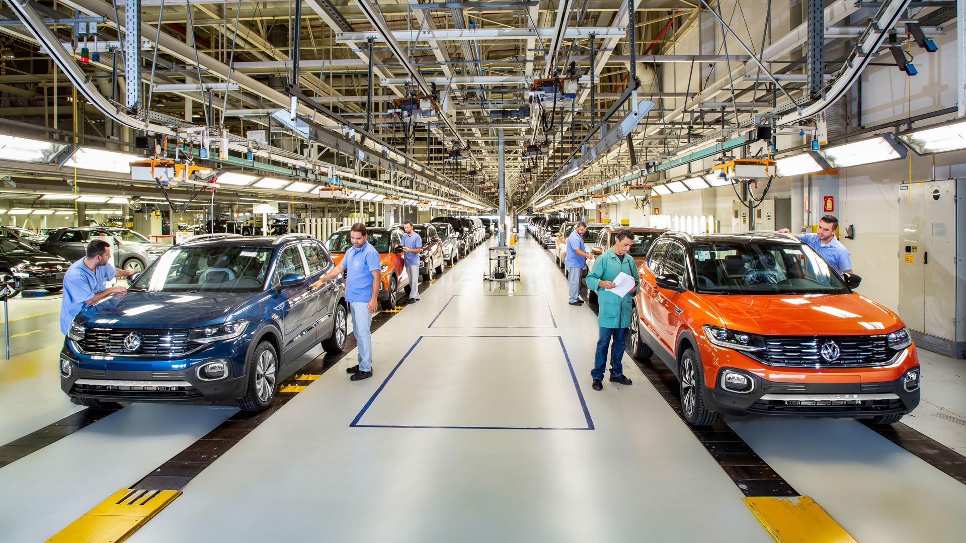 Imagem ilustrativa da notícia: Volkswagen concede lay off a um turno na fábrica do T-Cross