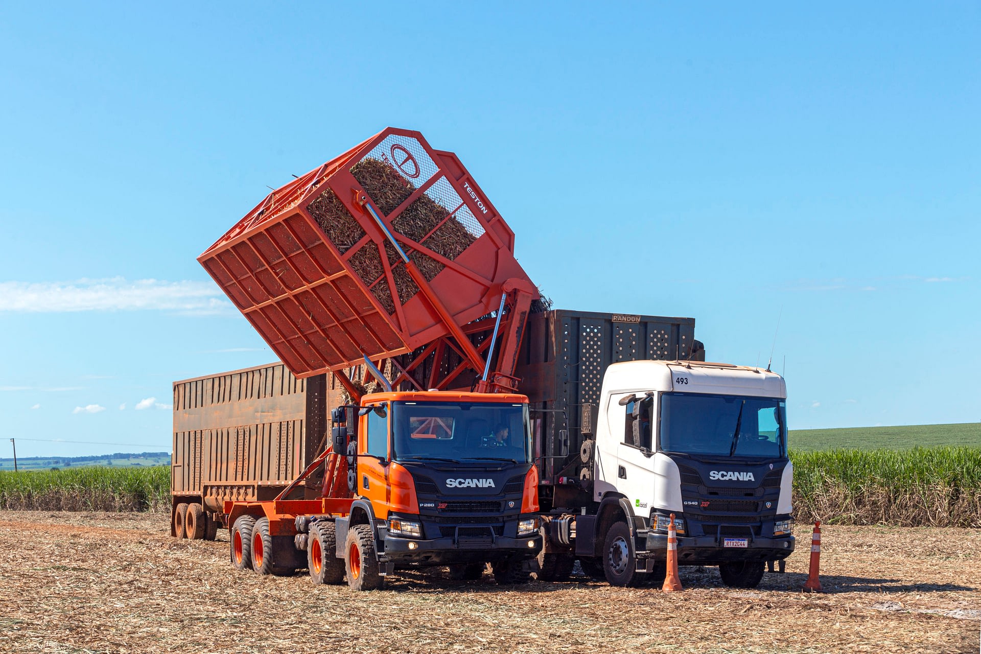 Imagem ilustrativa da notícia: Scania e Mercedes-Benz mostram seus caminhões autônomos com foco no agronegócio