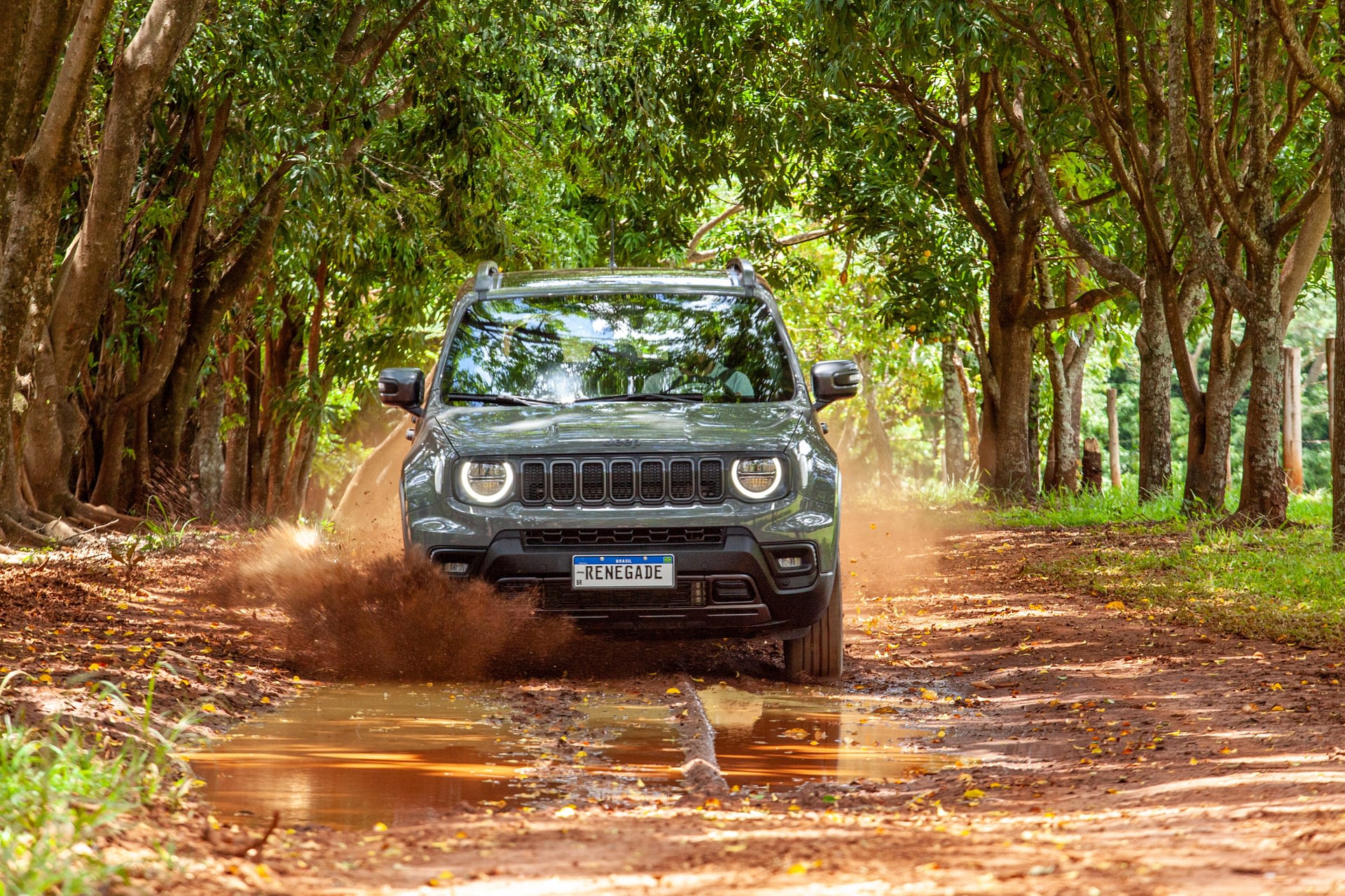 Imagem ilustrativa da notícia: Jeep Renegade ganha fôlego para disputar liderança no segmento de SUVs