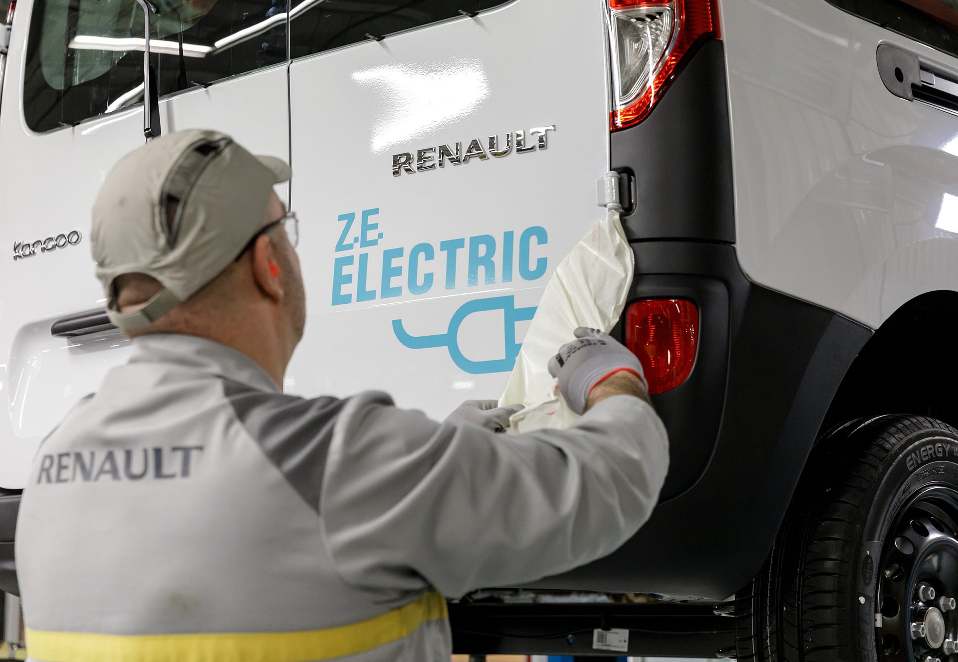 Imagem ilustrativa da notícia: Renault planeja criar duas novas empresas