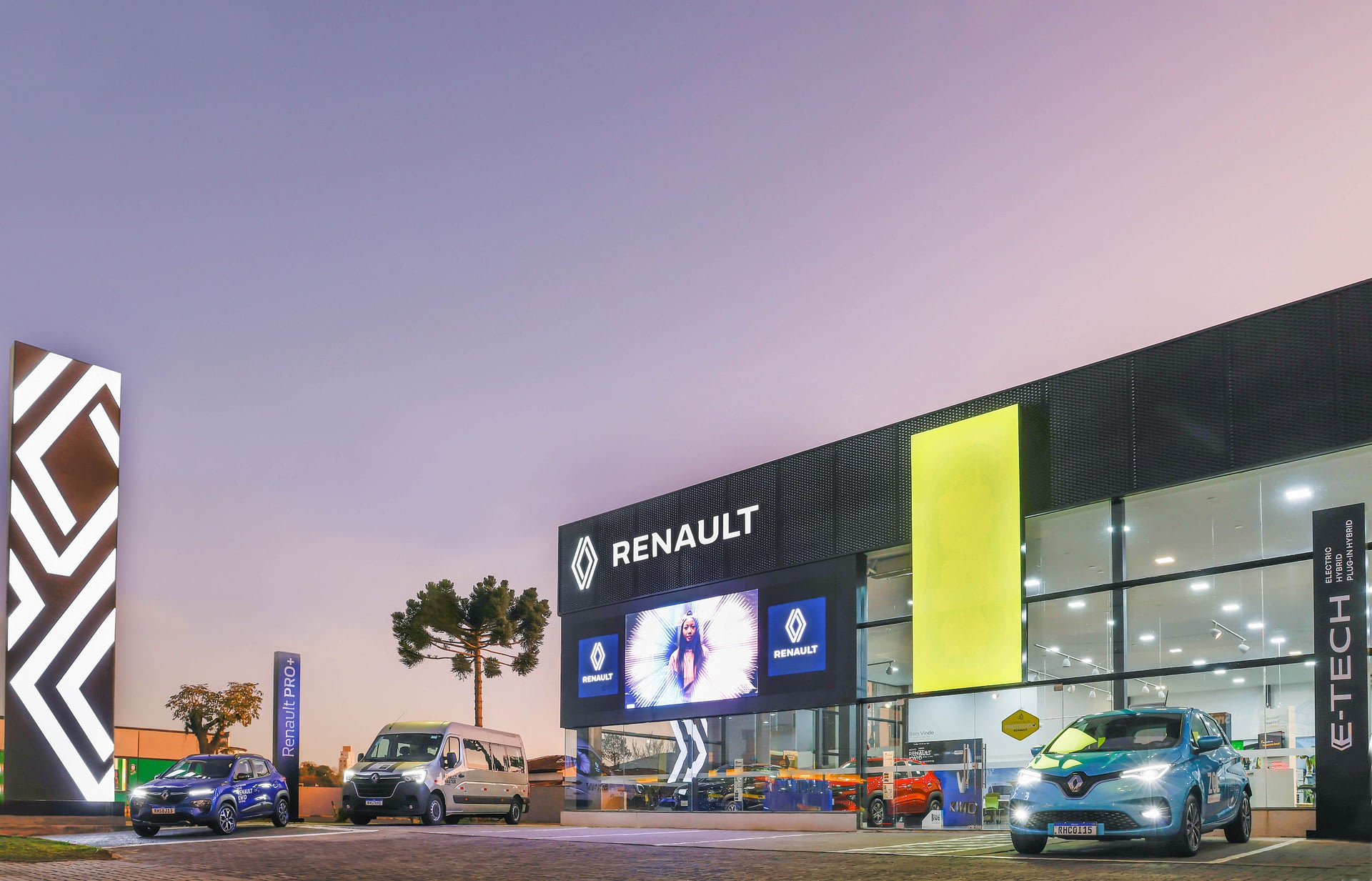 Imagem ilustrativa da notícia: Renault adota nova identidade visual em sua rede