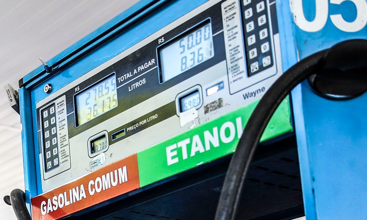 Imagem ilustrativa da notícia: São Paulo e Minas Gerais reduzem impostos sobre o etanol