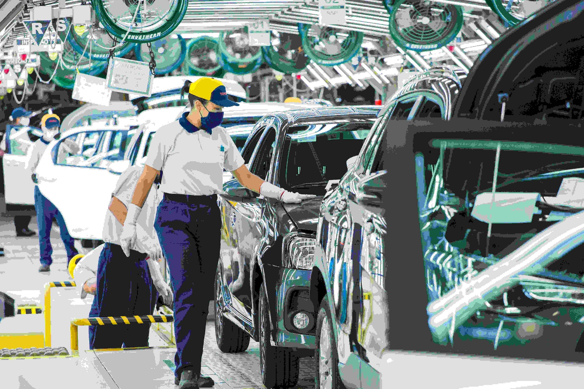 Imagem ilustrativa da notícia: Toyota produzirá mais um veículo híbrido flex em Sorocaba