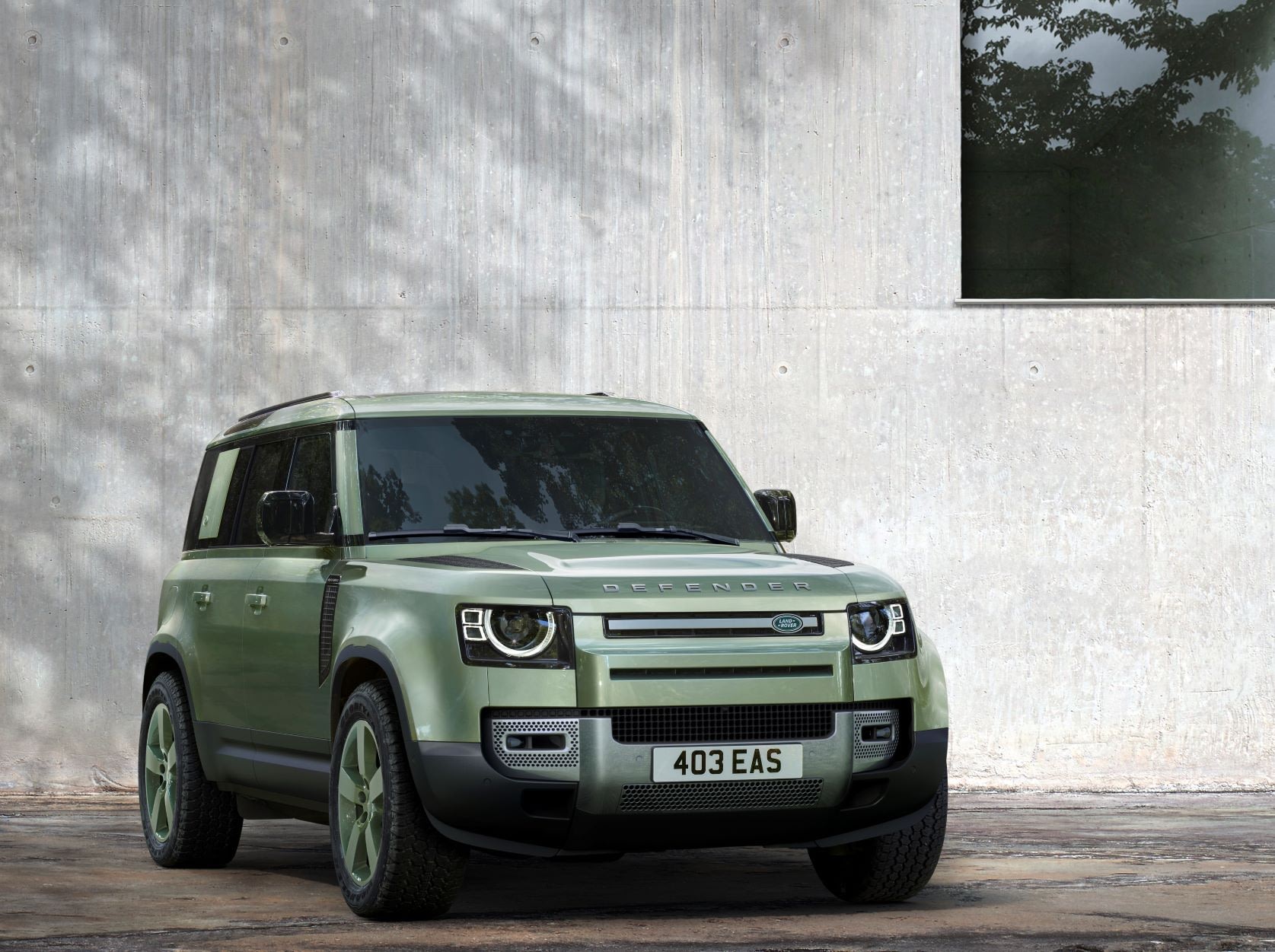 Imagem ilustrativa da notícia: Land Rover lança versão especial do Defender para celebrar 75 anos