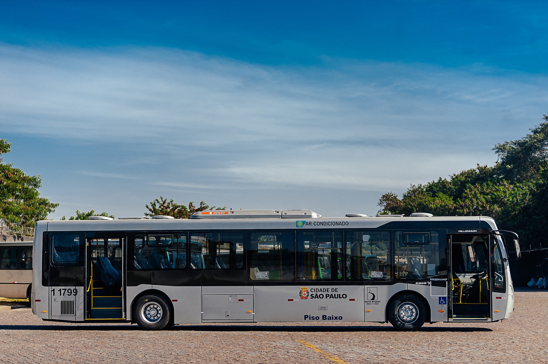 Imagem ilustrativa da notícia: SPTrans proíbe compra de ônibus a diesel para circular em São Paulo