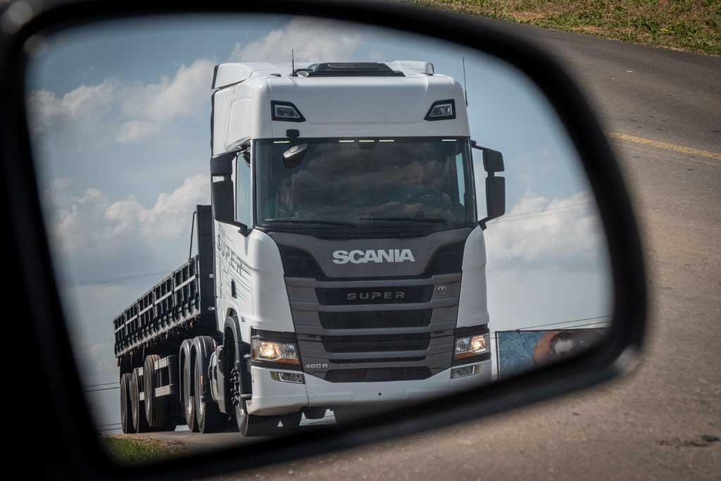 Imagem ilustrativa da notícia: Scania busca locar de 300 a 500 caminhões em 2023