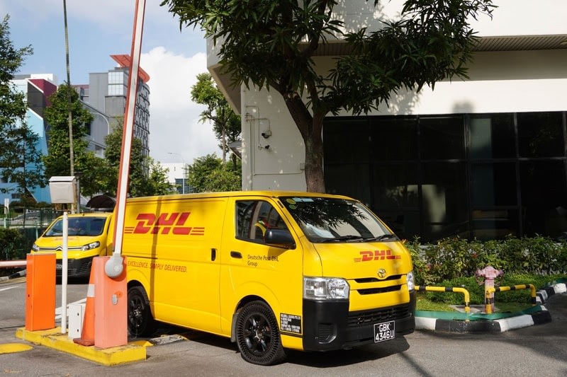 Imagem ilustrativa da notícia: Michelin começa a testar pneus sem ar em operações com vans DHL Express