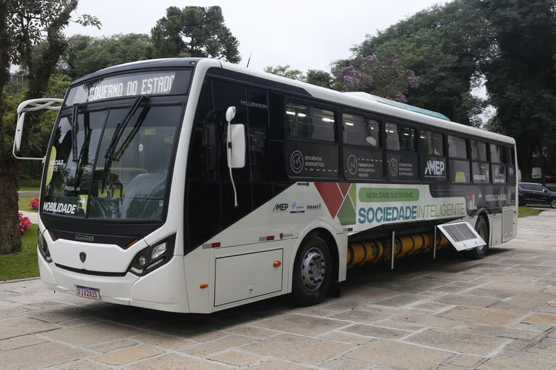 Pela primeira vez, Ribeirão Preto (SP) faz uma demonstração com um ônibus  movido a gás. A parceria da Scania com a prefeitura traz o modelo urbano K  280 4×2, que poderá ser