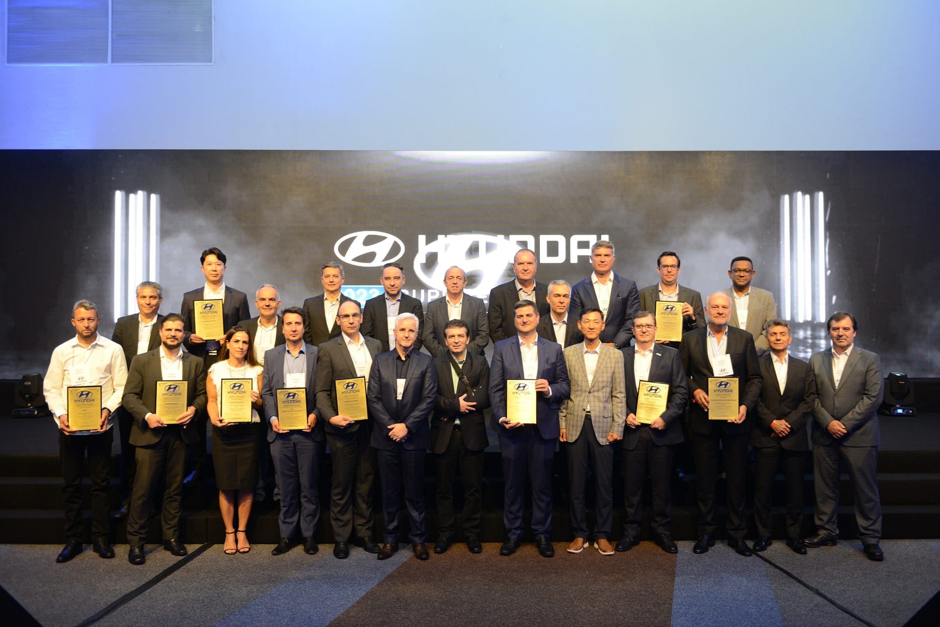 Imagem ilustrativa da notícia: Hyundai premia dez fornecedores da América do Sul e Central