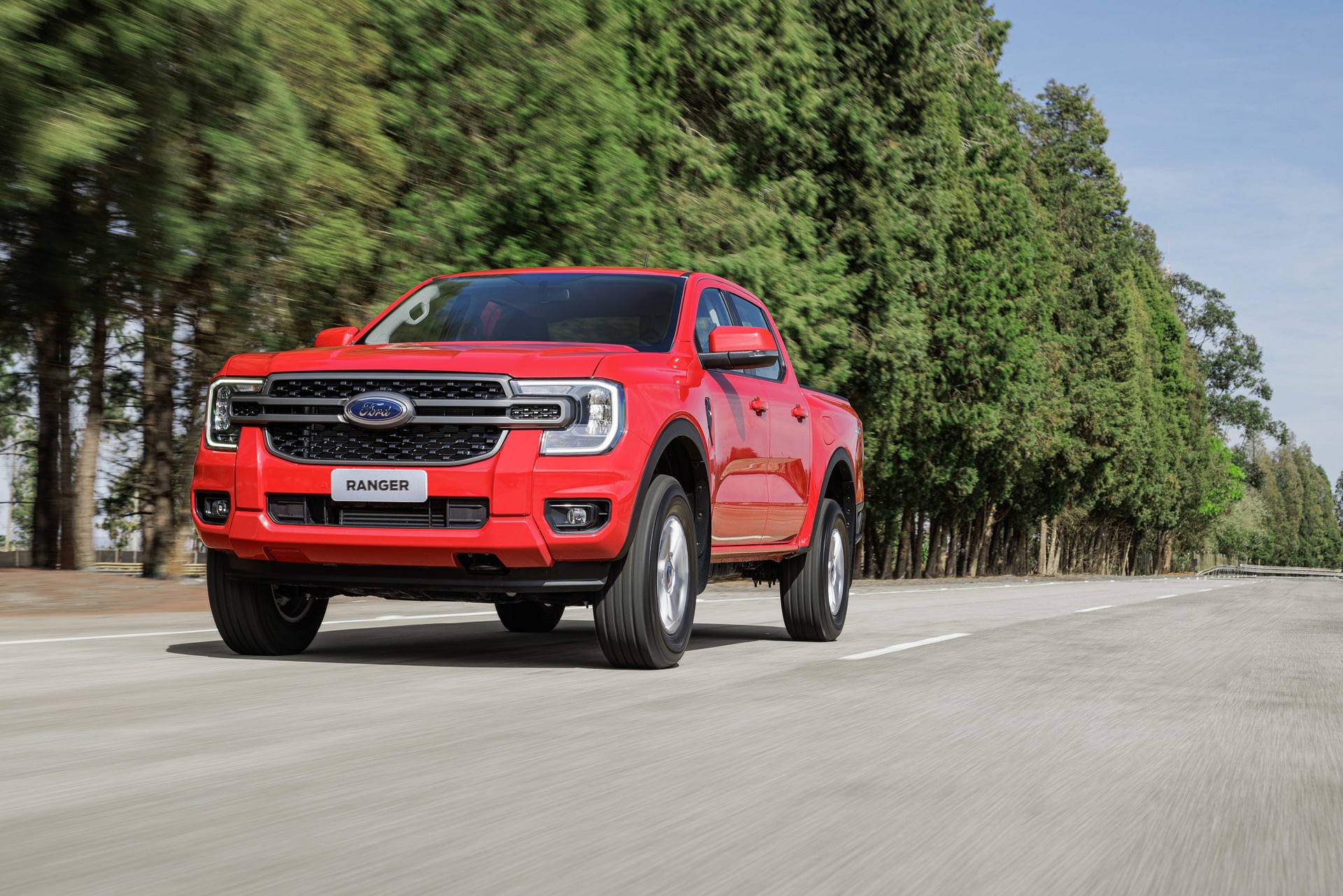 Imagem ilustrativa da notícia: Ford lança novas versões da Ranger de olho nos frotistas