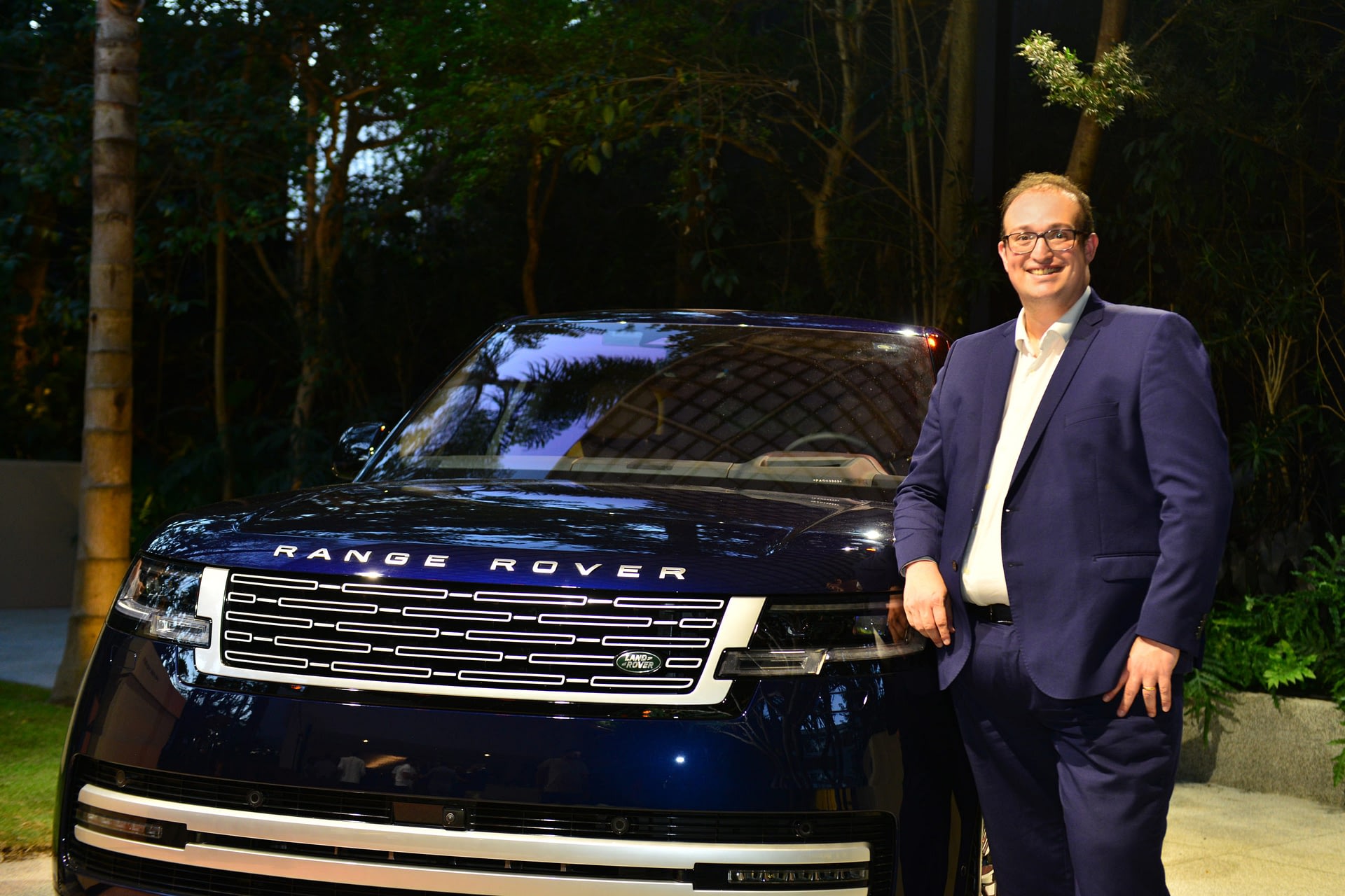 Imagem ilustrativa da notícia: JLR discute a produção de elétricos em Itatiaia