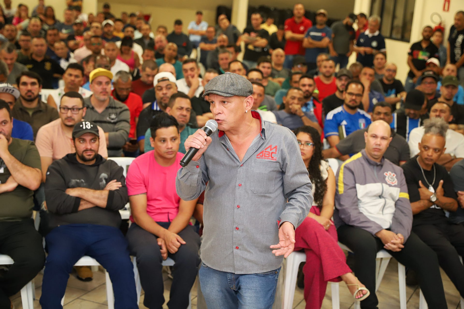 Imagem ilustrativa da notícia: Trabalhadores do Grande ABC aprovam reajuste de 6% para autopeças