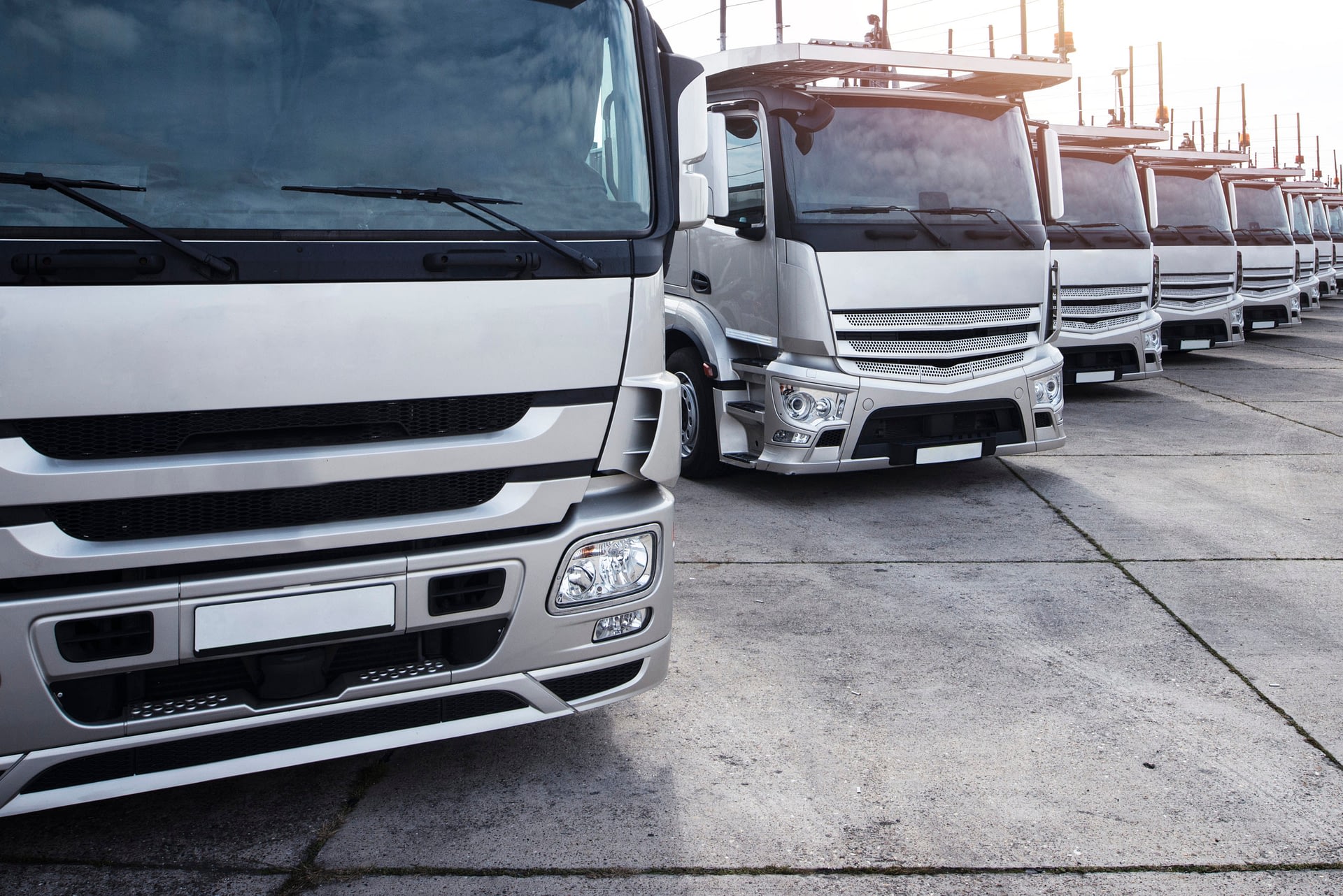 Imagem ilustrativa da notícia: Venda de caminhões recua na Europa, mas o mercado de vans e ônibus cresce