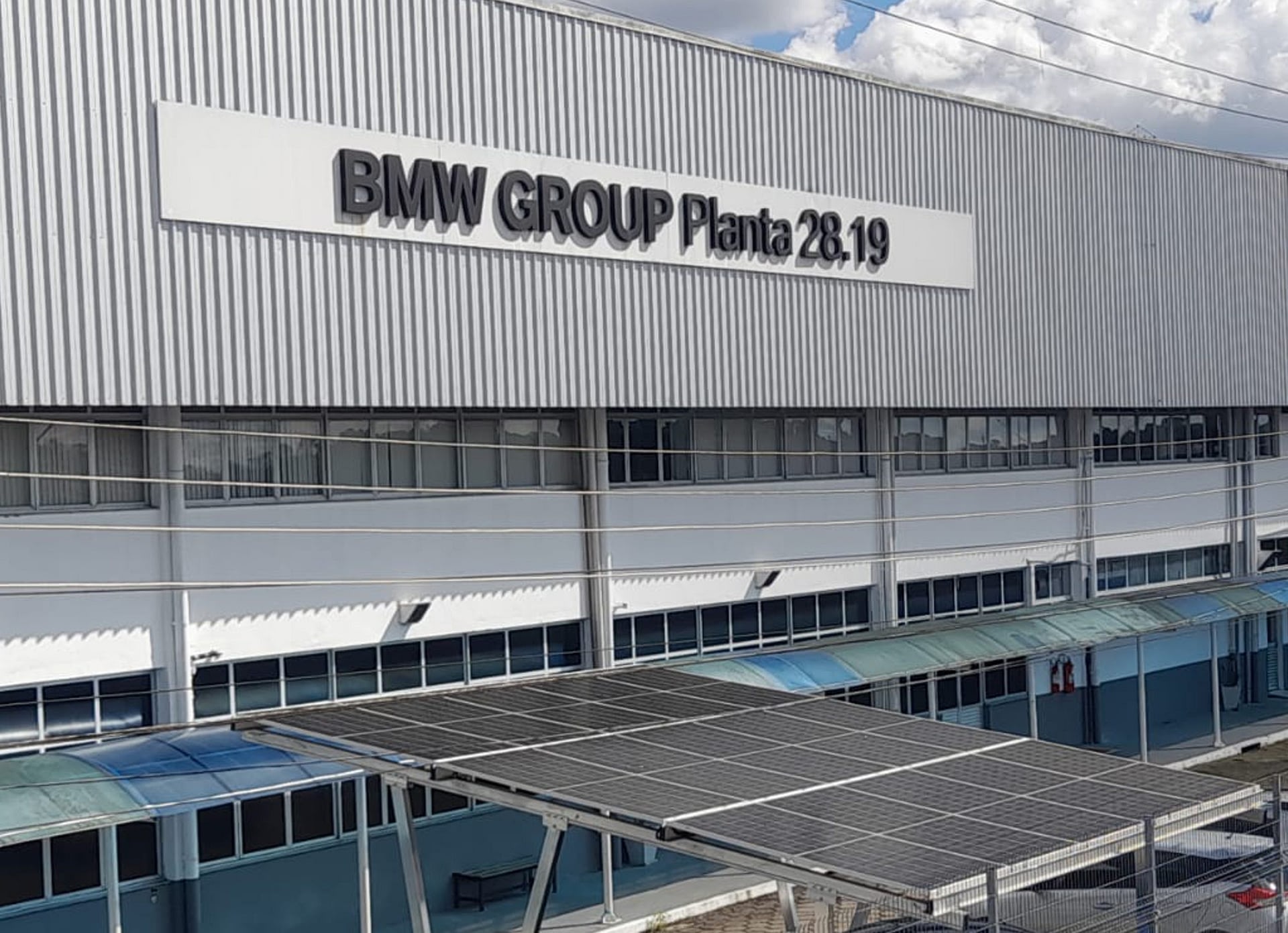 Imagem ilustrativa da notícia: BMW ampliará o uso de energia solar na fábrica de Manaus