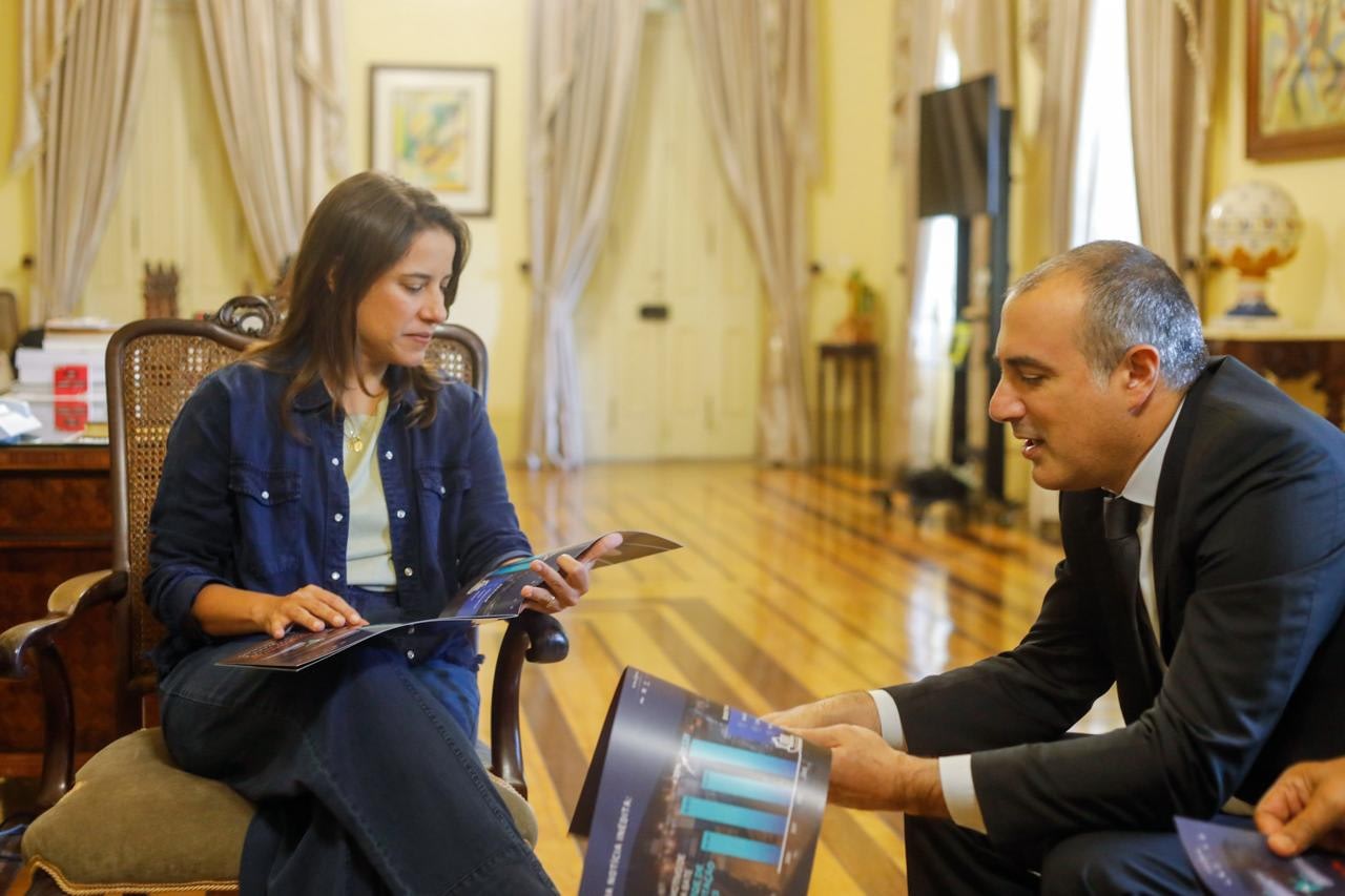 Imagem ilustrativa da notícia: Exportações da Stellantis via Pernambuco crescem 23%