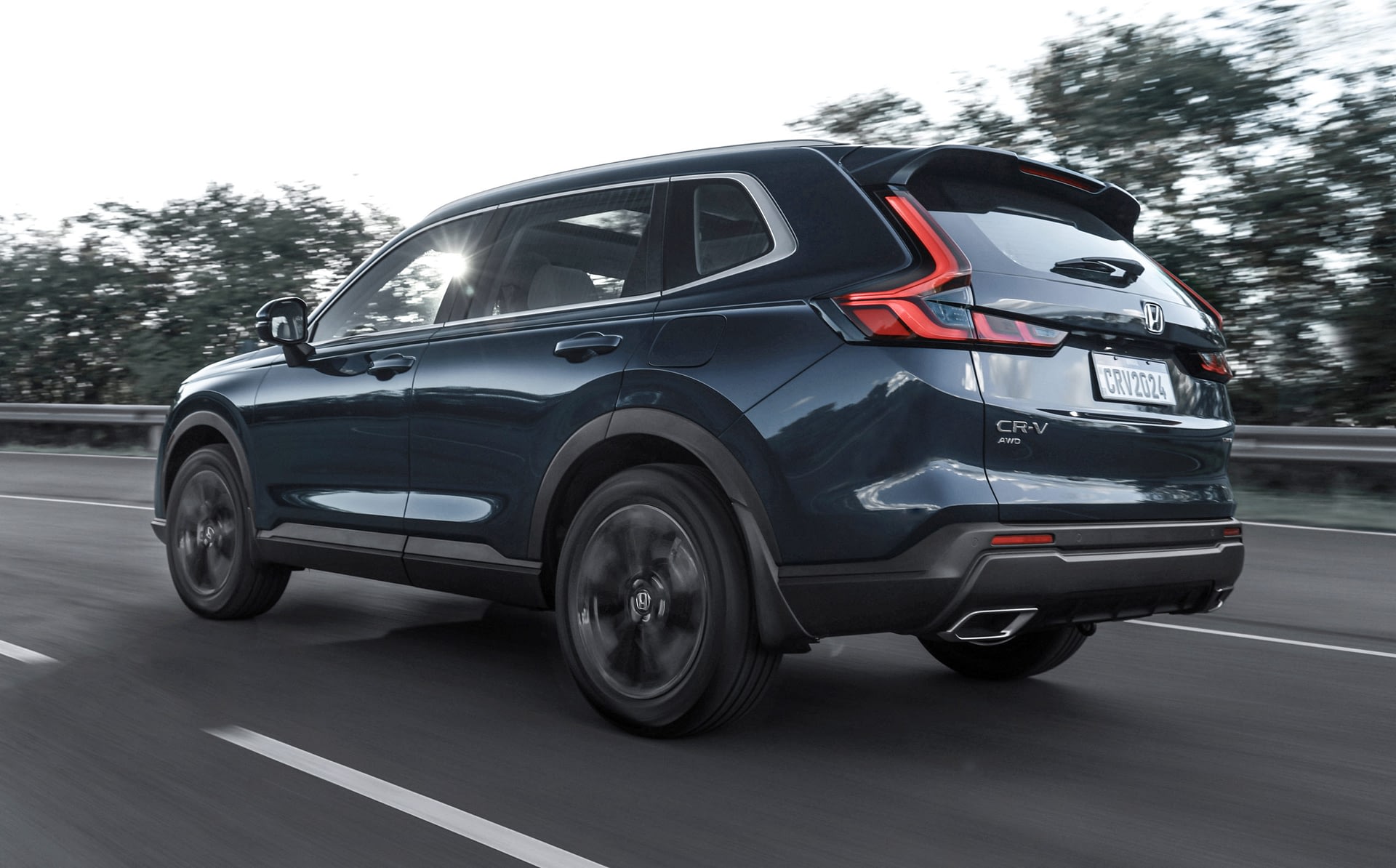 Imagem ilustrativa da notícia: Honda CR-V ganha versão híbrida por R$ 353 mil