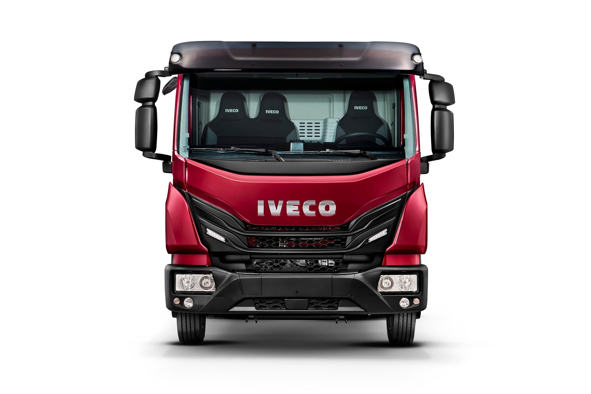 Imagem ilustrativa da notícia: Iveco renova o caminhão médio Tector