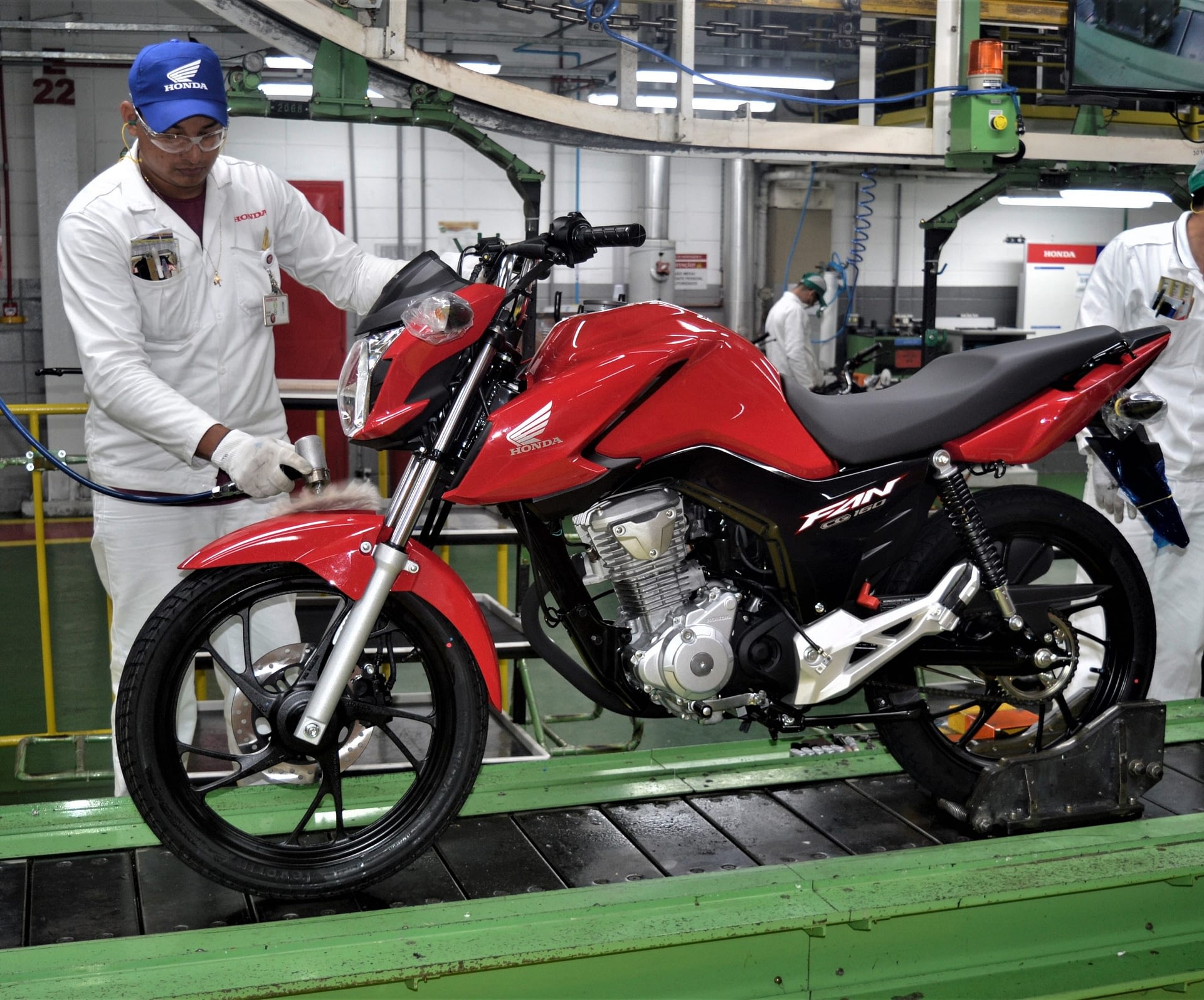 Imagem ilustrativa da notícia: Produção de motocicletas supera seca e tem em agosto o melhor mês do ano