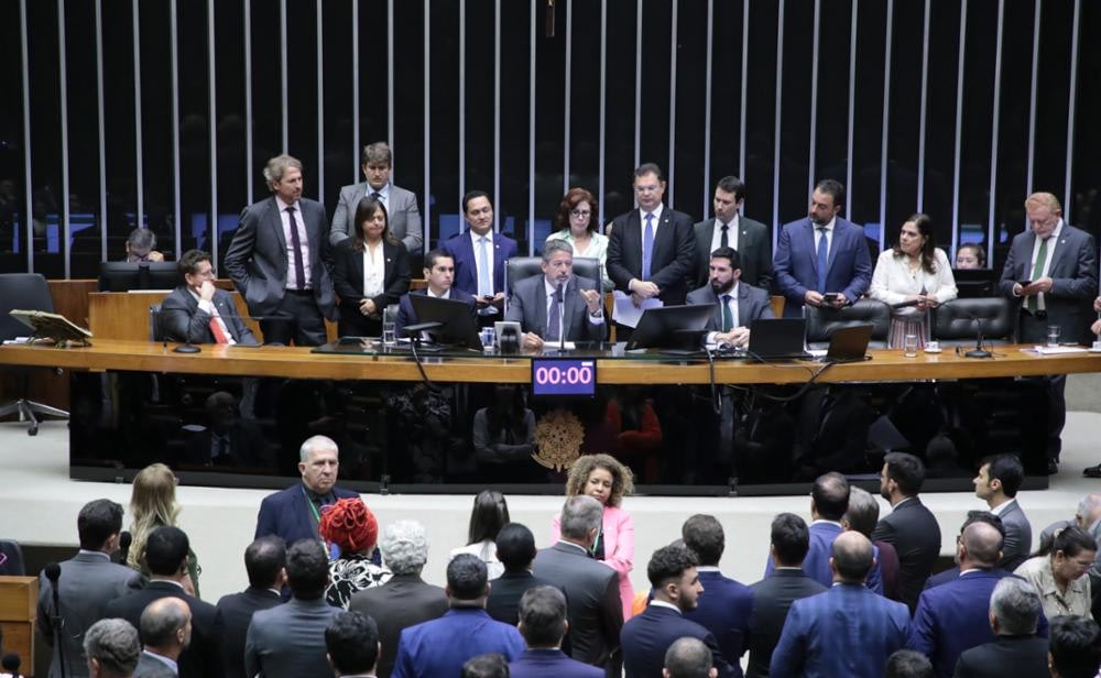 Imagem ilustrativa da notícia: Mover é aprovado na Câmara e segue à sanção de Lula