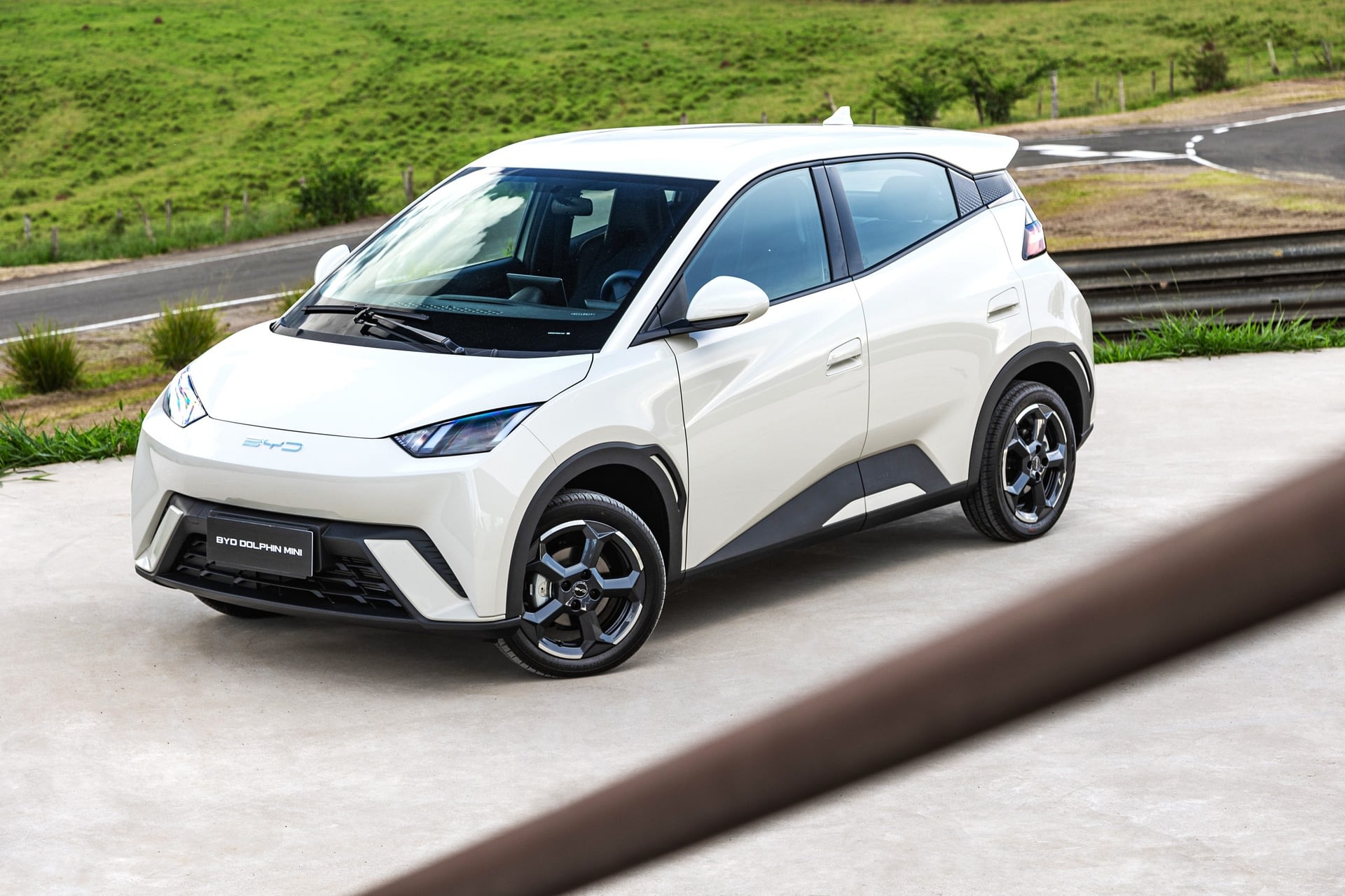 Imagem ilustrativa da notícia: BYD Dolphin Mini ganha versão com cinco lugares