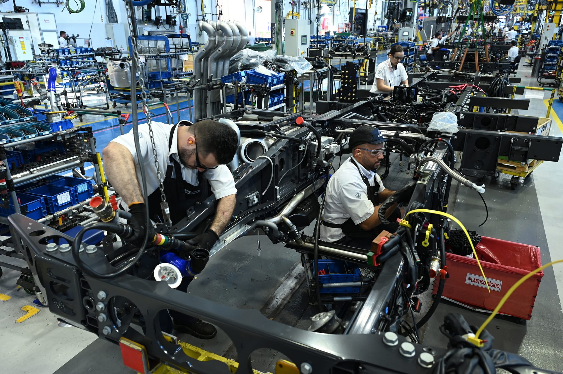 Imagem ilustrativa da notícia: Scania planeja nacionalizar motor elétrico