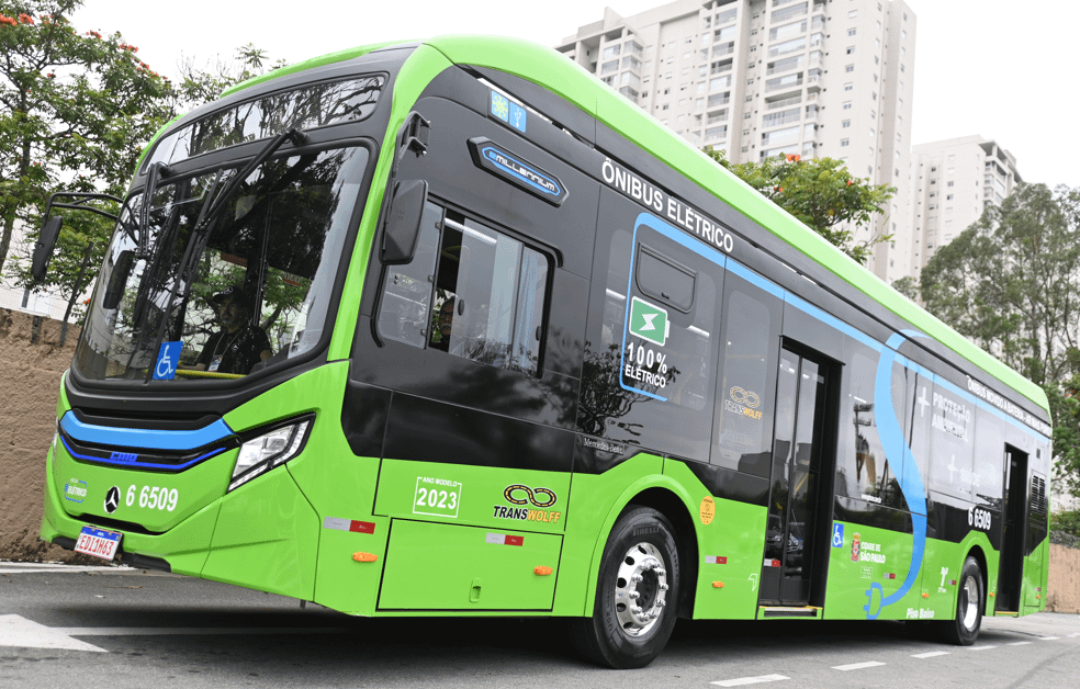 Imagem ilustrativa da notícia: Mercedes-Benz vende 100 ônibus elétricos em São Paulo