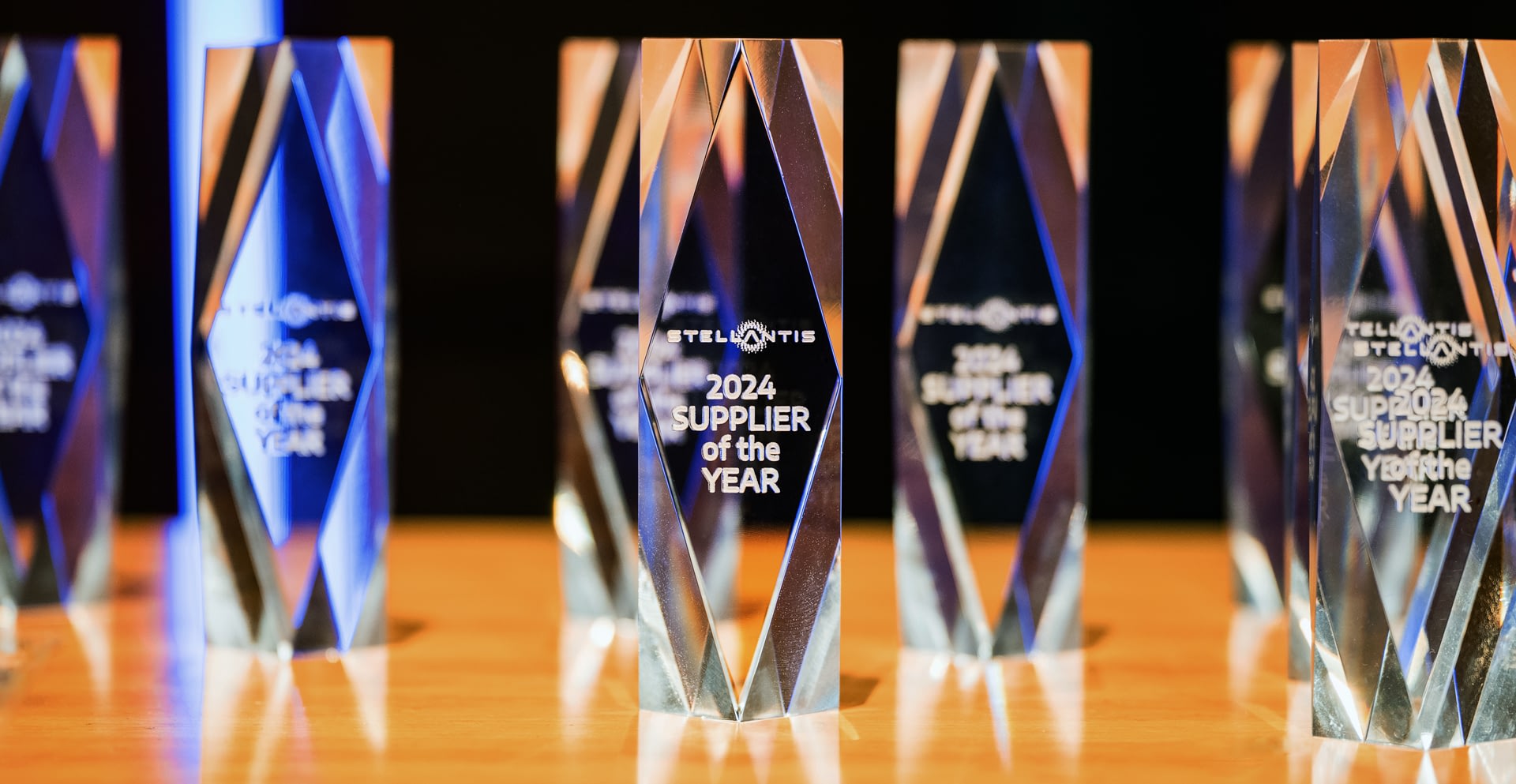 Imagem ilustrativa da notícia: Stellantis premia 68 fornecedores em cerimônia global