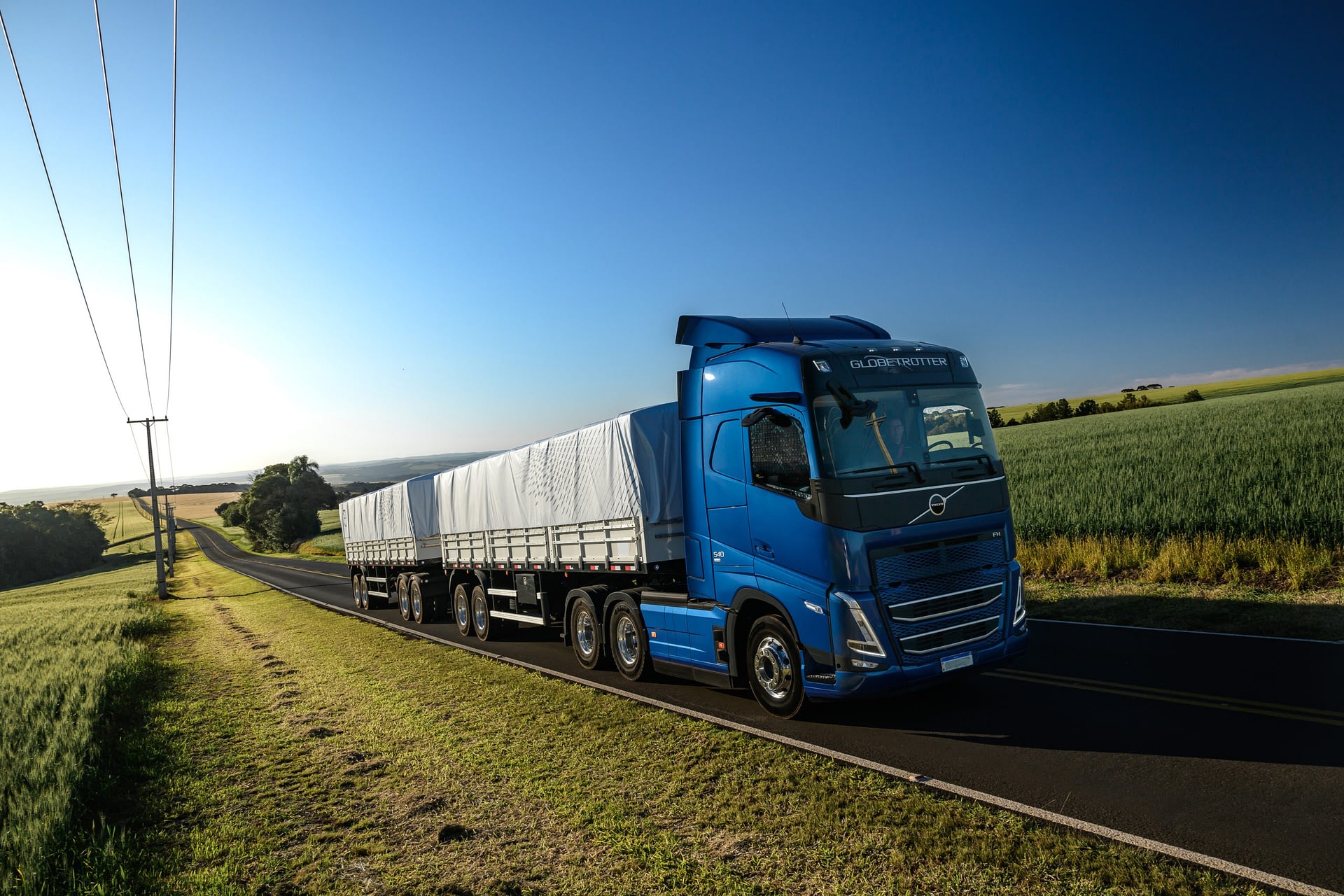 Imagem ilustrativa da notícia: Volvo FH 2025 ganha recursos para elevar a segurança