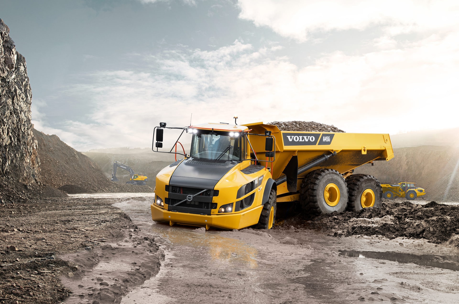 Imagem ilustrativa da notícia: Volvo CE nacionaliza produção do caminhão articulado A45G