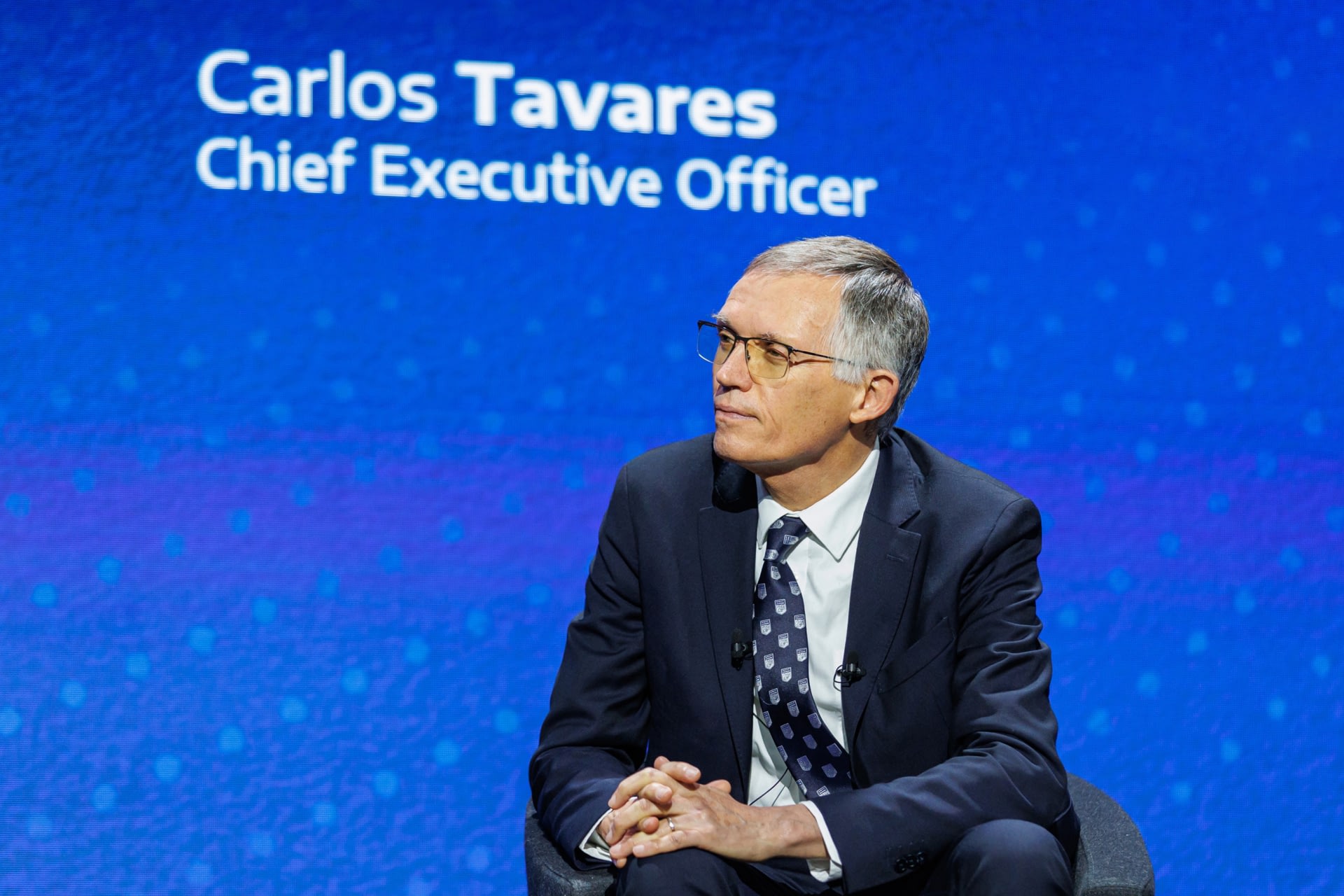 Imagem ilustrativa da notícia: Carlos Tavares renuncia ao cargo de CEO da Stellantis
