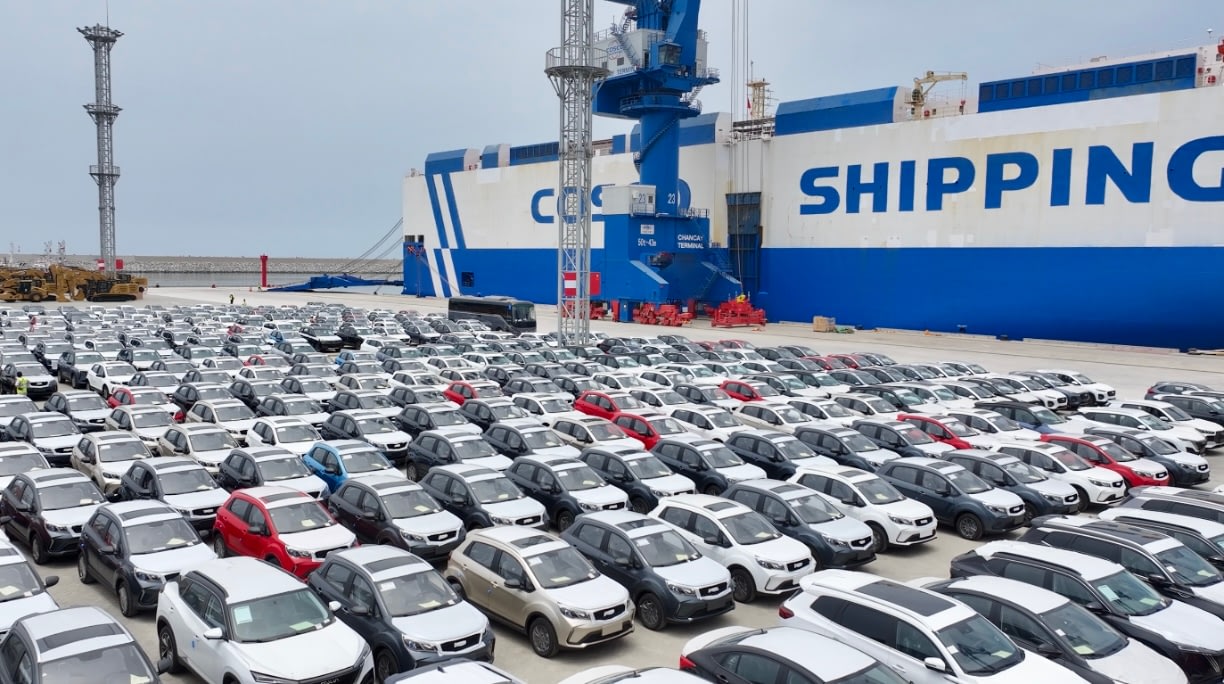 Imagem ilustrativa da notícia: Geely e Renault negociam parceria para o Brasil