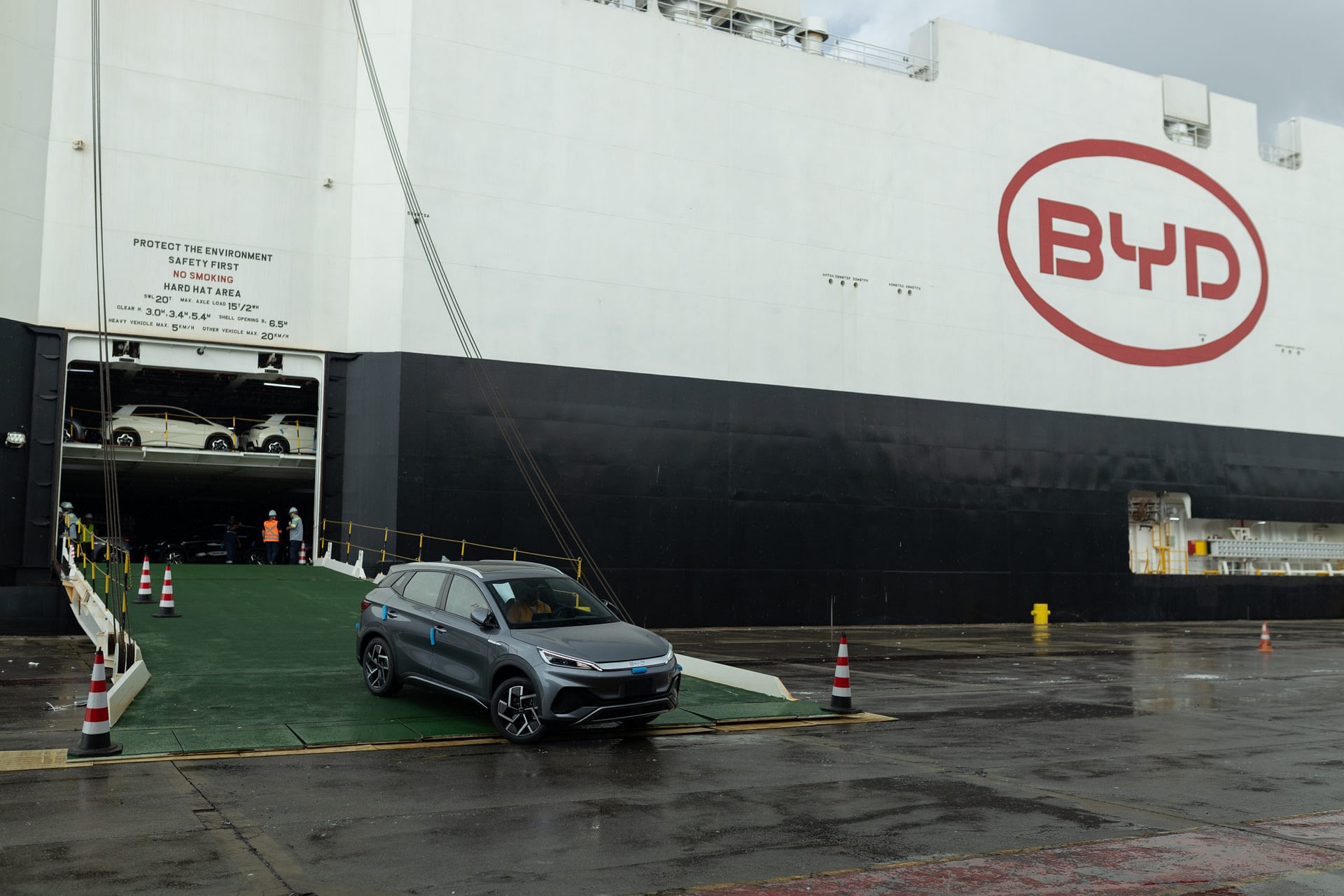 Imagem ilustrativa da notícia: BYD Explorer desembarca no Espírito Santo com 5,5 mil veículos