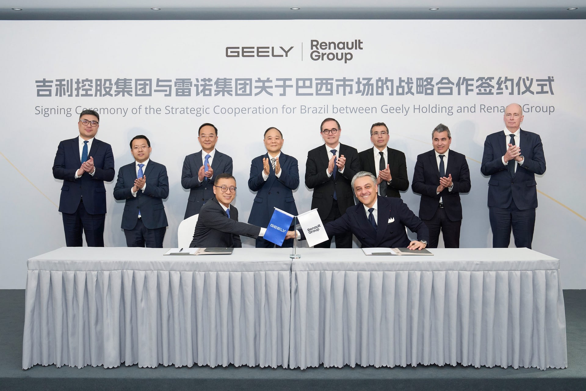 Imagem ilustrativa da notícia: Renault venderá e deverá produzir modelos Geely no Brasil