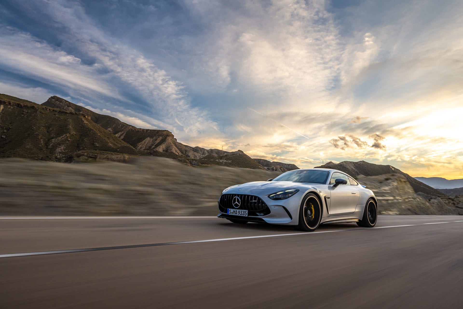 Imagem ilustrativa da notícia: Mercedes-AMG GT 63 S Performance chega ao Brasil com tecnologia de Fórmula 1