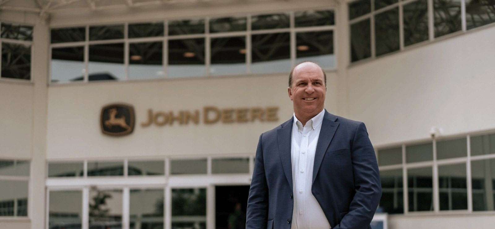 Imagem ilustrativa da notícia: John Deere prevê mercado de máquinas agrícolas igual ou menor do que em 2024