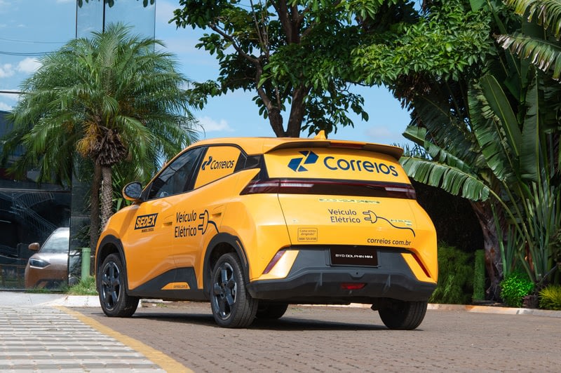 Imagem ilustrativa da notícia: BYD lança Dolphin Mini Cargo para entregas urbanas