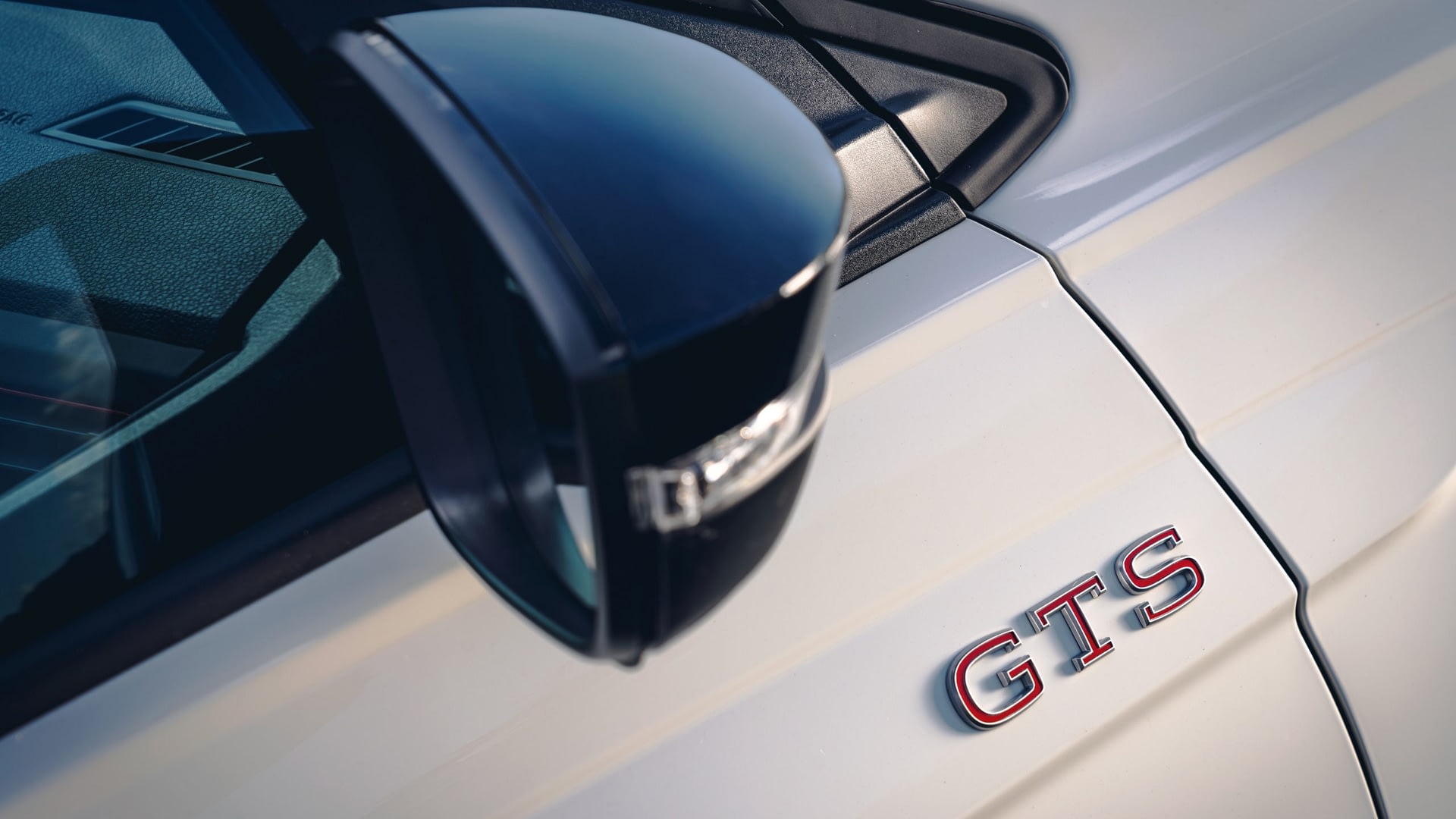 Imagem ilustrativa da notícia: Volkswagen amplia linha esportiva com o Nivus GTS
