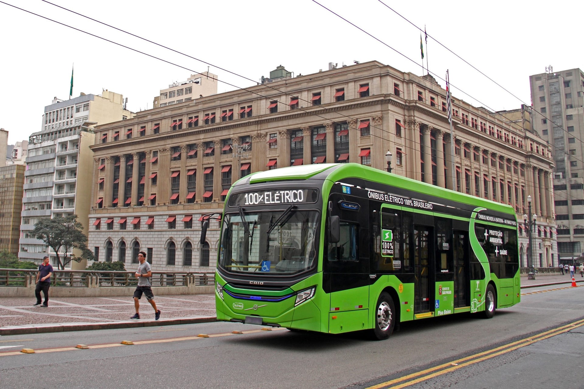 Imagem ilustrativa da notícia: Volvo comercializa vinte ônibus elétricos para São Paulo
