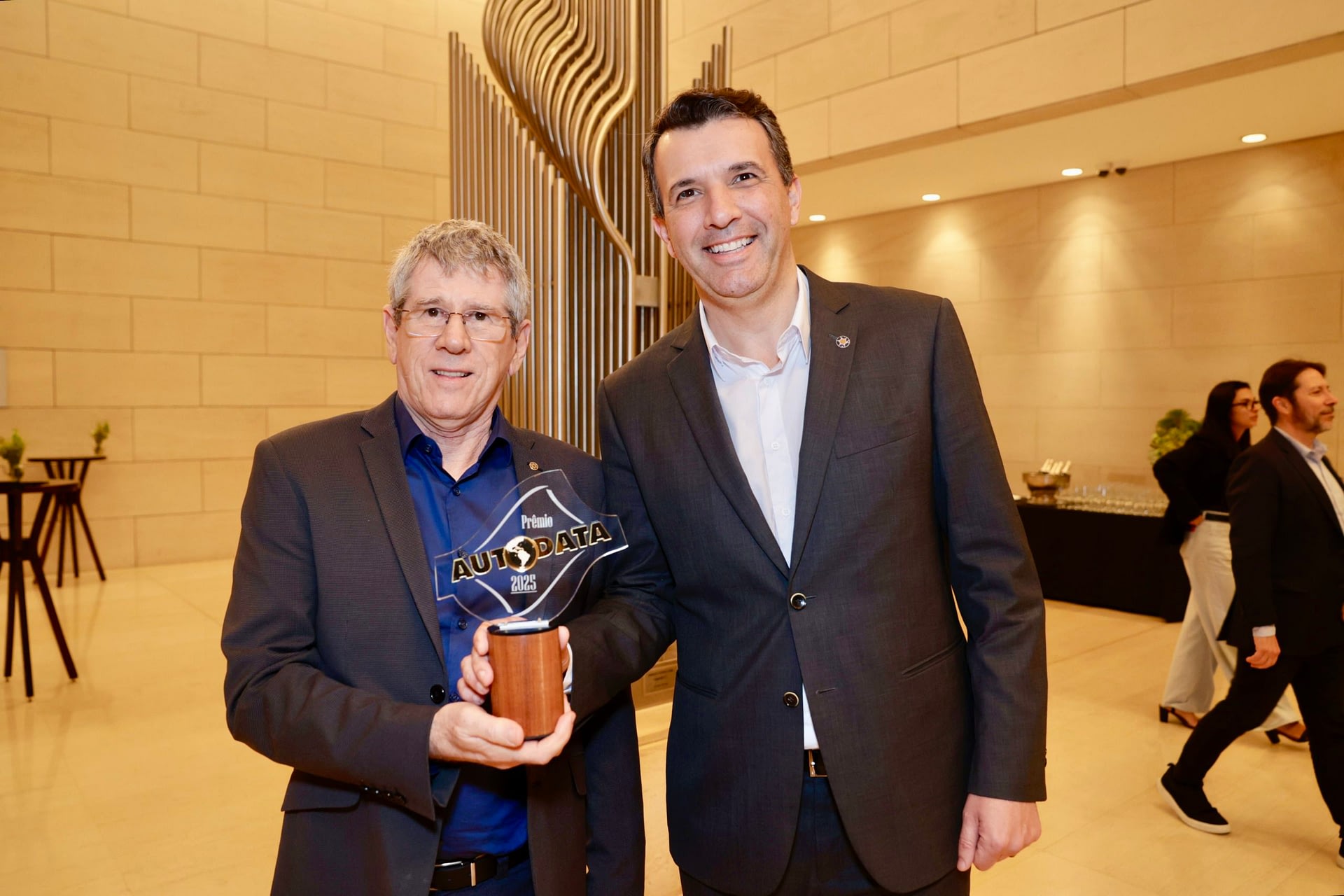 Imagem ilustrativa da notícia: Marcopolo é a Empresa do Ano do Prêmio AutoData