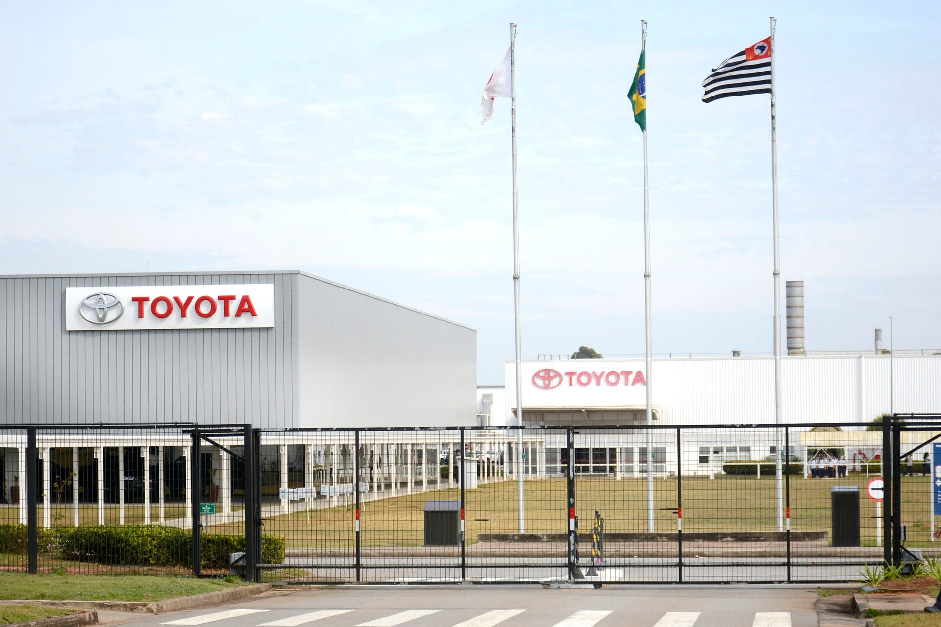 Imagem ilustrativa da notícia: Trabalhadores da Toyota voltam às fábricas de Sorocaba e Indaiatuba
