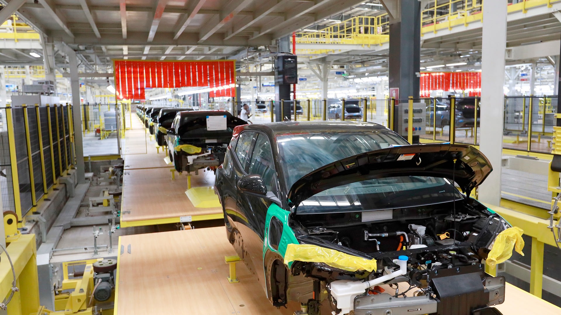 Imagem ilustrativa da notícia: Chineses articulam novo capítulo na polêmica das cotas de CKD e SKD